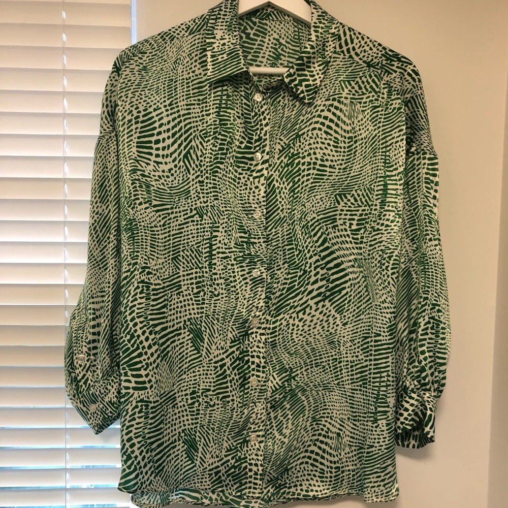 Topshop Ivory/Green Balloon Sleeve blouse
